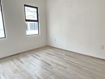 Venta de casa nueva con 4 rec y Roof Garden en Pedregal de Schoenstatt