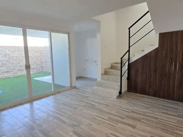 Preventa de casa en Pedregal de Schoenstatt con recama en PB