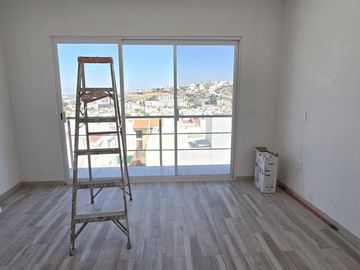 Preventa de casa en Pedregal de Schoenstatt con recama en PB