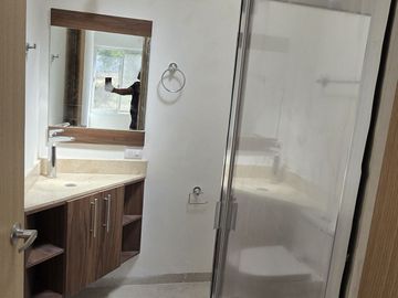 Preventa de casa en Pedregal de Schoenstatt con recama en PB