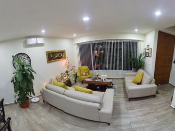 Venta de casa de 1 piso en Pedregal de Schoenstatt Corregidora