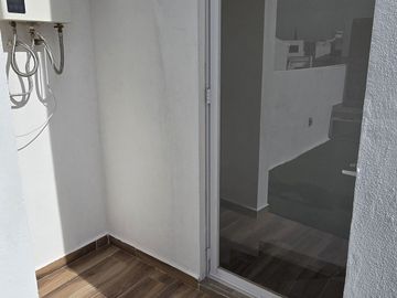 Casa nueva en venta con Sotano, Roof Garden y 4 rec