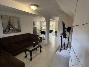 CASA EN VENTA EN LOMAS DE CUERNAVACA