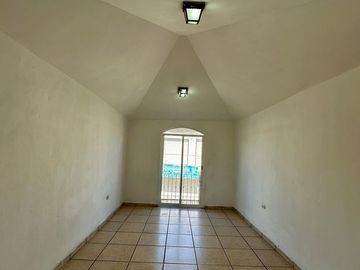 Casa en venta en esquina en Pradera Dorada, Blvd. Norma Corona
