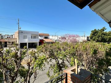 Casa en venta en esquina en Pradera Dorada, Blvd. Norma Corona
