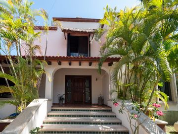 VENTA DE CASA EN RESIDENCIAL CAMPESTRE, CANCÚN