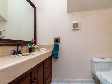 VENTA DE CASA EN RESIDENCIAL CAMPESTRE, CANCÚN