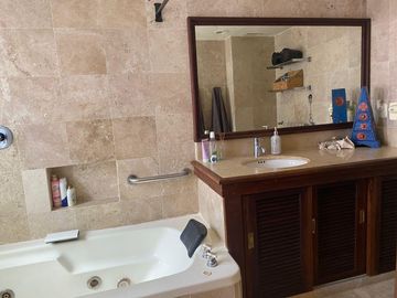 VENTA DE CASA EN RESIDENCIAL CAMPESTRE, CANCÚN