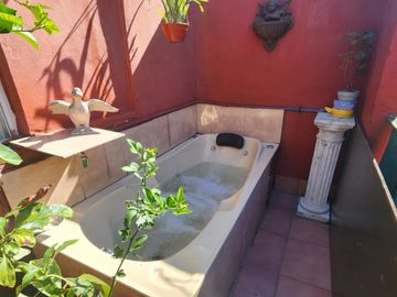 Depto.tipo casa de 6 ambientes en Venta en Almagro