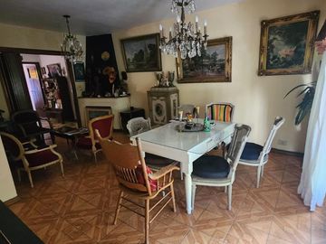 Depto.tipo casa de 6 ambientes en Venta en Almagro
