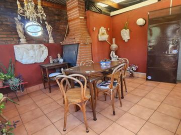 Depto.tipo casa de 6 ambientes en Venta en Almagro