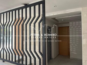 Gardenhouse con terraza Residencial Alegria 138m2 Av Bosques 151