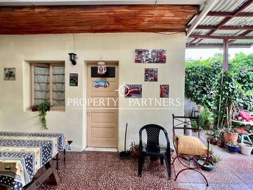 Venta de casa muy cerca del metro