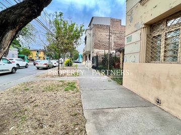 Venta de casa muy cerca del metro