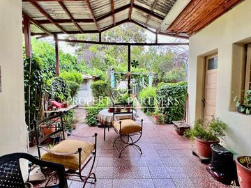 Venta de casa muy cerca del metro