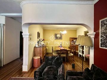 Venta de casa muy cerca del metro