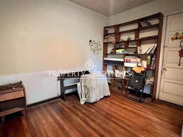 Venta de casa muy cerca del metro