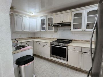 Casa en VENTA en San Javier cuenta con departamento independiente