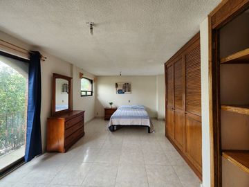 Casa en VENTA en San Javier cuenta con departamento independiente