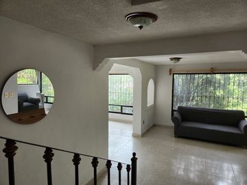 Casa en VENTA en San Javier cuenta con departamento independiente