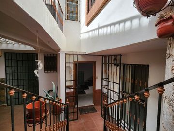 Casa en VENTA en San Javier cuenta con departamento independiente
