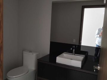 Renta departamento nuevo en Bezares