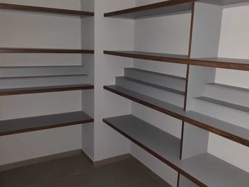Renta departamento nuevo en Bezares