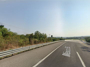 Terreno residencial a pie de carretera México - Acapulco