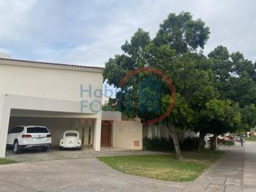 CASA EN VENTA EN VILLANTIGUA SAN LUIS POTOSI