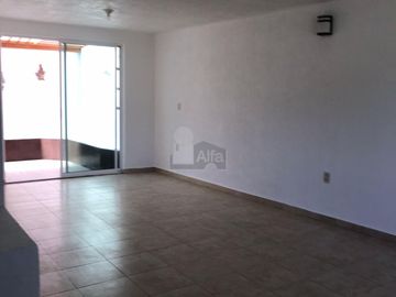Casa en venta en privada, Col. San Juan Buenavista, Toluca.