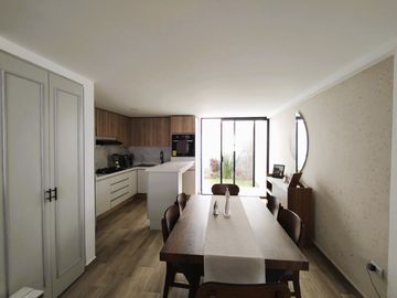 Casa en venta Fraccionamiento Laos! AMENIDADES CON ALBERCA!, Cuautlancingo, Pue.