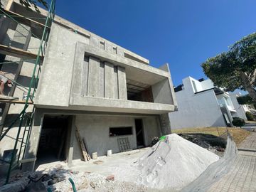 Casa en Pre Venta - Cluster 888 - Lomas de Angelopolis