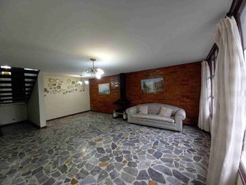 CASA EN ARRIENDO EN LA CAMELIA - MANIZALES