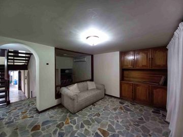 CASA EN ARRIENDO EN LA CAMELIA - MANIZALES