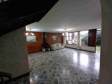 CASA EN ARRIENDO EN LA CAMELIA - MANIZALES