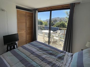 EXCELENTE UBICACIÓN RESIDENCIAL REÑACA COLEGIO MACKAY
