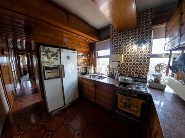 Departamento en Venta 4 ambientes con cochera en Flores
