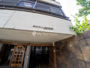 Departamento en Venta 4 ambientes con cochera en Flores