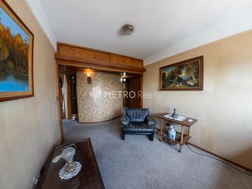 Departamento en Venta 4 ambientes con cochera en Flores