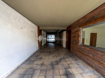 Departamento en Venta 4 ambientes con cochera en Flores