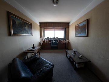 Departamento en Venta 4 ambientes con cochera en Flores