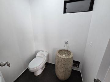 VENDO PENTHOUSE CON PISCINA EN MIRAFLORES
