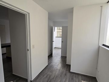 VENDO PENTHOUSE CON PISCINA EN MIRAFLORES