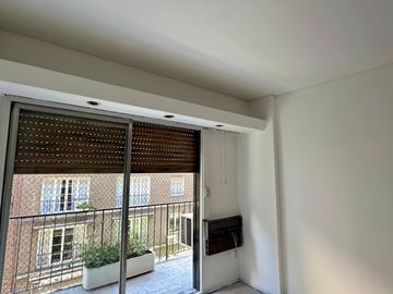 Departamento 3 ambientes con cochera en Recoleta