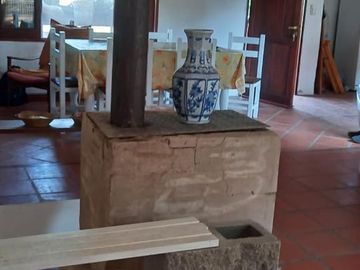 Casa en venta - 2 Dormitorios 1 Baño - Cochera - 1.200Mts2 - Córdoba