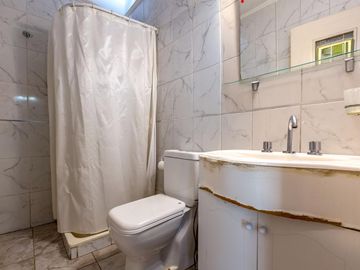 VENTA/PERMUTA - 2 Casas una PB de 2 dormitorios y otra PA de 1 dormitorio. Zona Sur, Rosario.