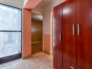 VENTA/PERMUTA - 2 Casas una PB de 2 dormitorios y otra PA de 1 dormitorio. Zona Sur, Rosario.