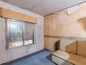 VENTA/PERMUTA - 2 Casas una PB de 2 dormitorios y otra PA de 1 dormitorio. Zona Sur, Rosario.