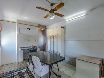VENTA/PERMUTA - 2 Casas una PB de 2 dormitorios y otra PA de 1 dormitorio. Zona Sur, Rosario.