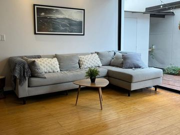 VENTA AMPLIA SUITE CON PATIO - QUITEÑO LIBRE - BELLAVISTA